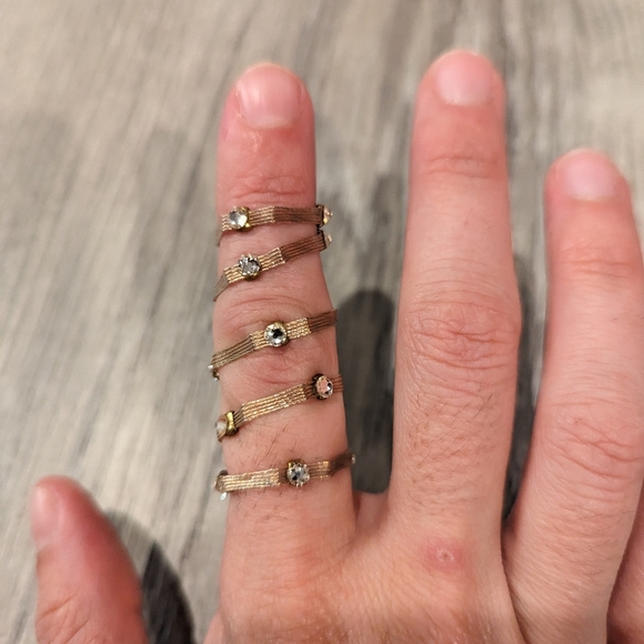 Funky stretch ring - Picture 2 of 5